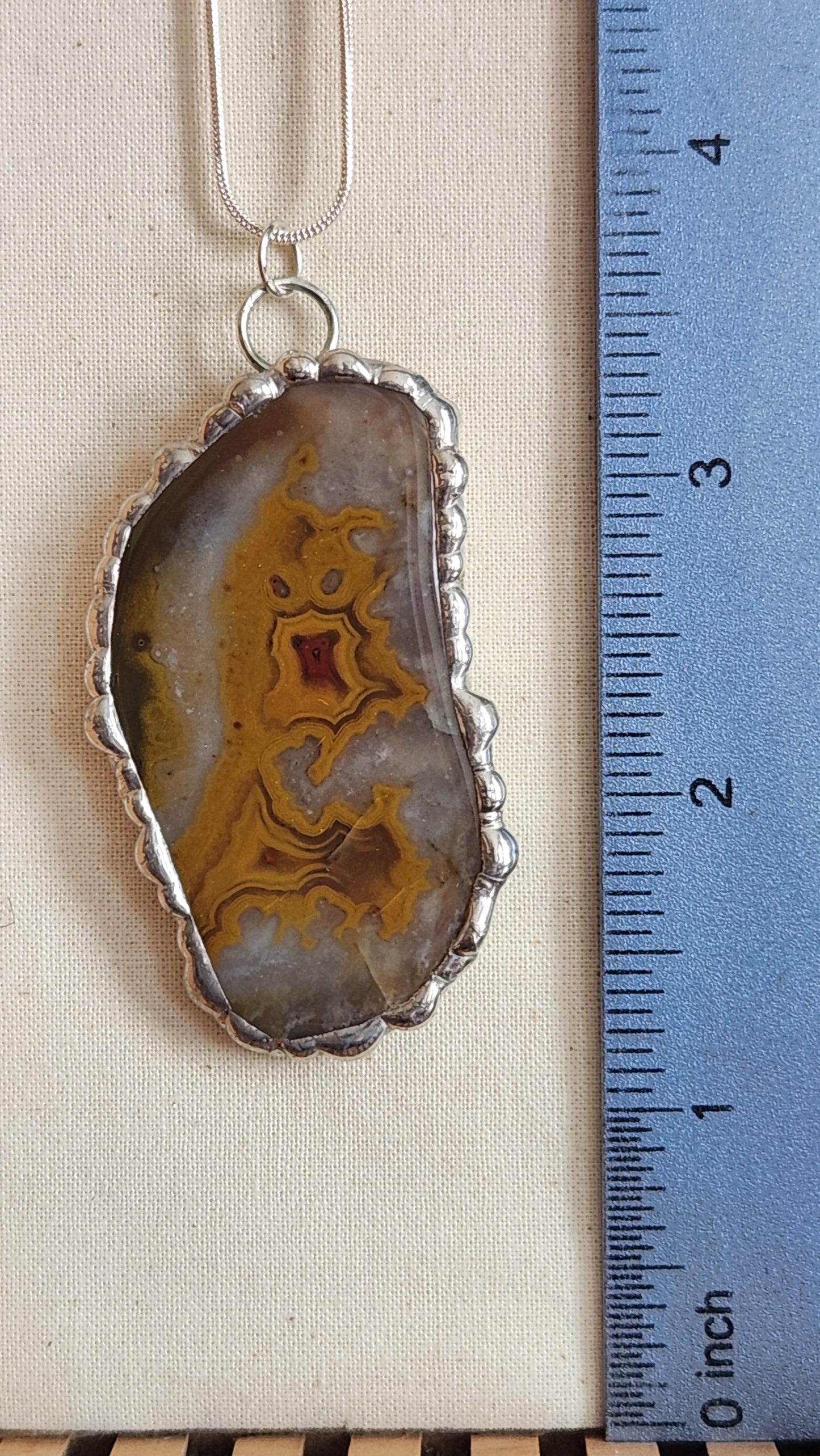 Kentucky Agate Necklace