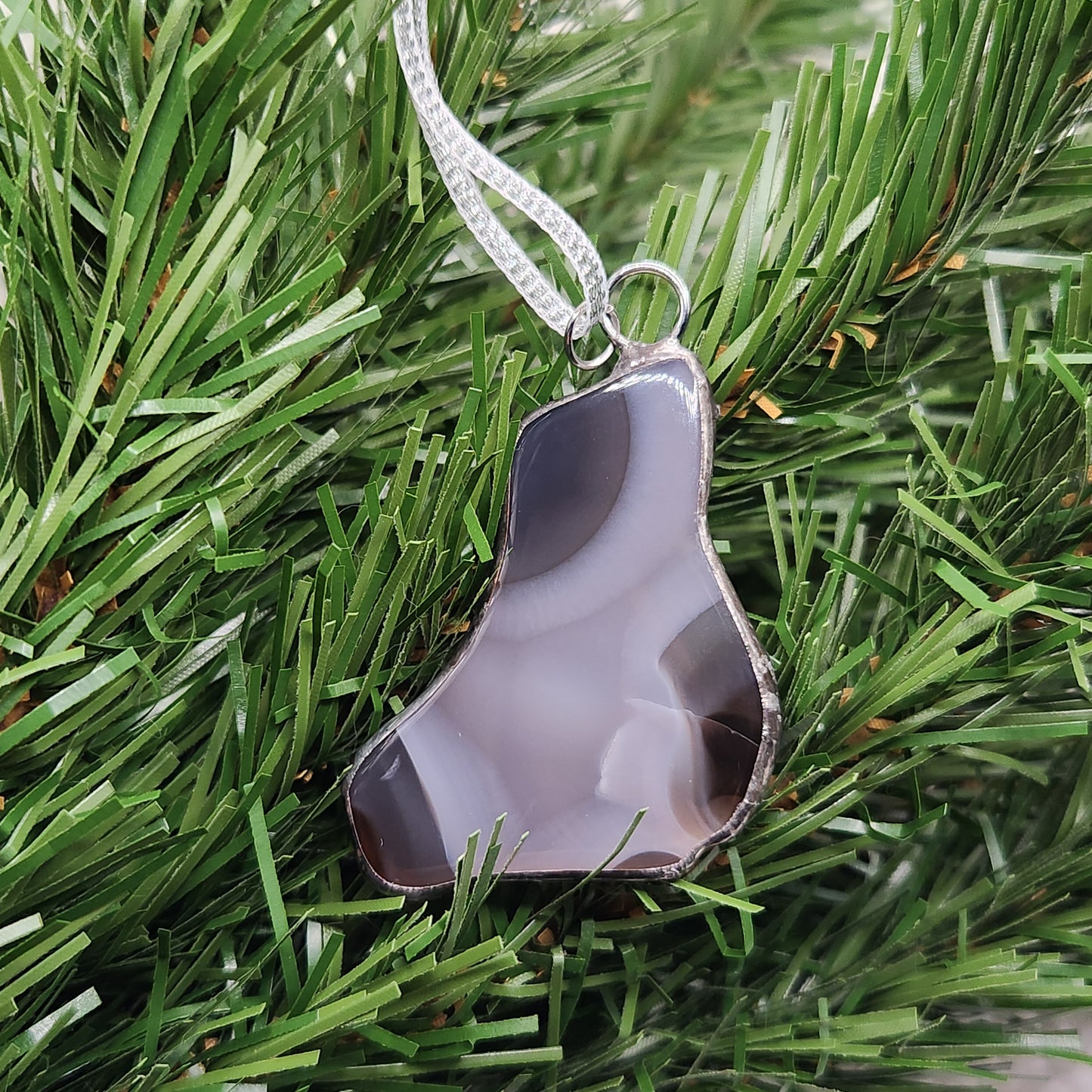 Kentucky Agate Ornament