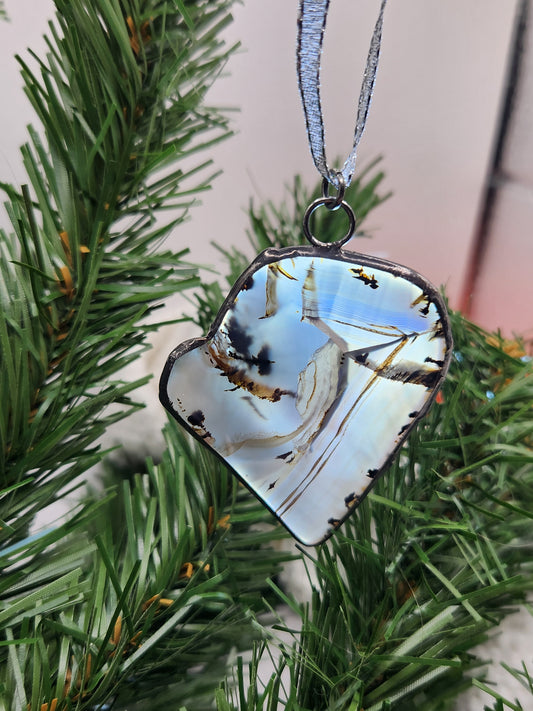 Montana Iris Agate Ornament