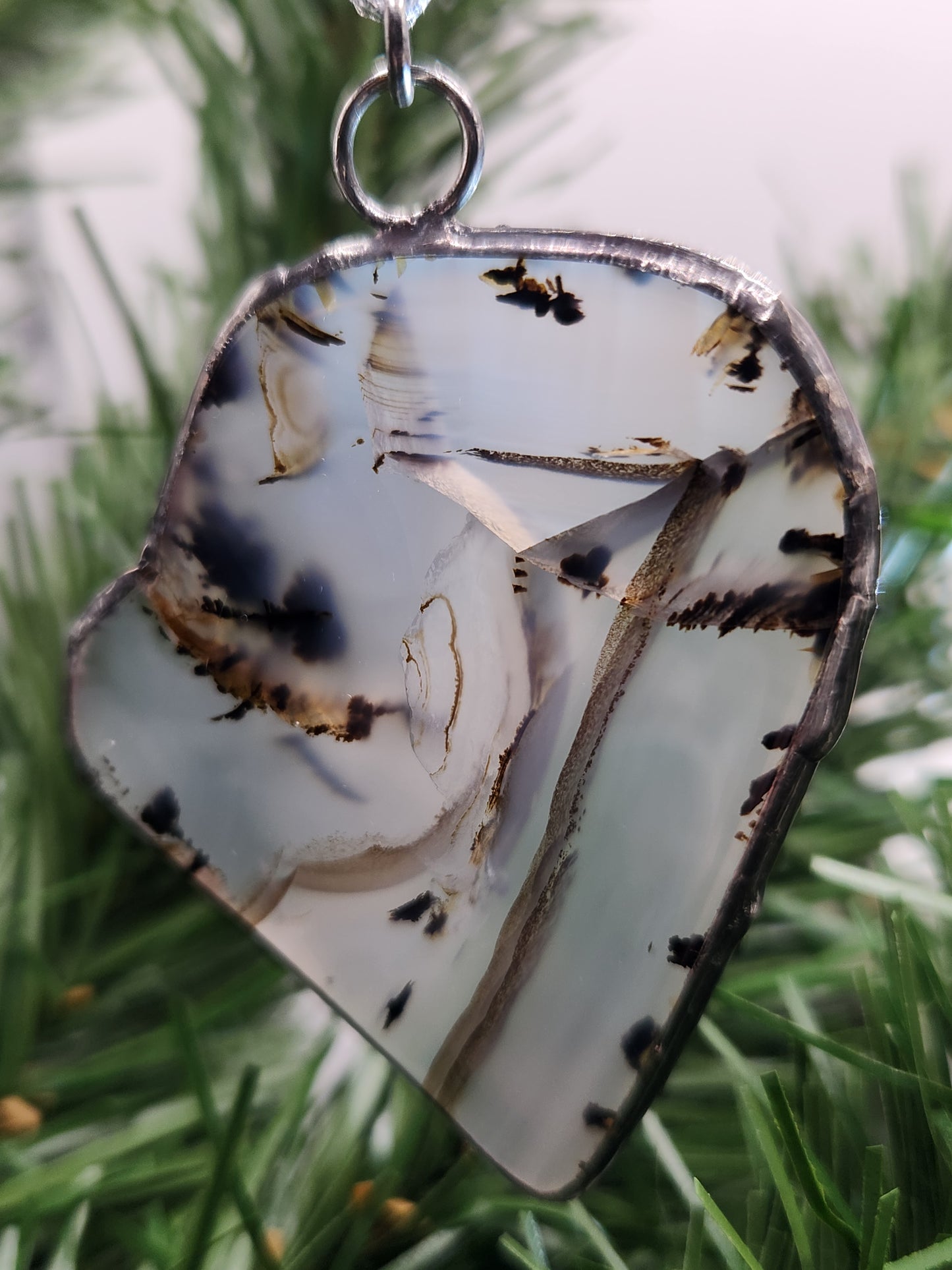 Montana Iris Agate Ornament