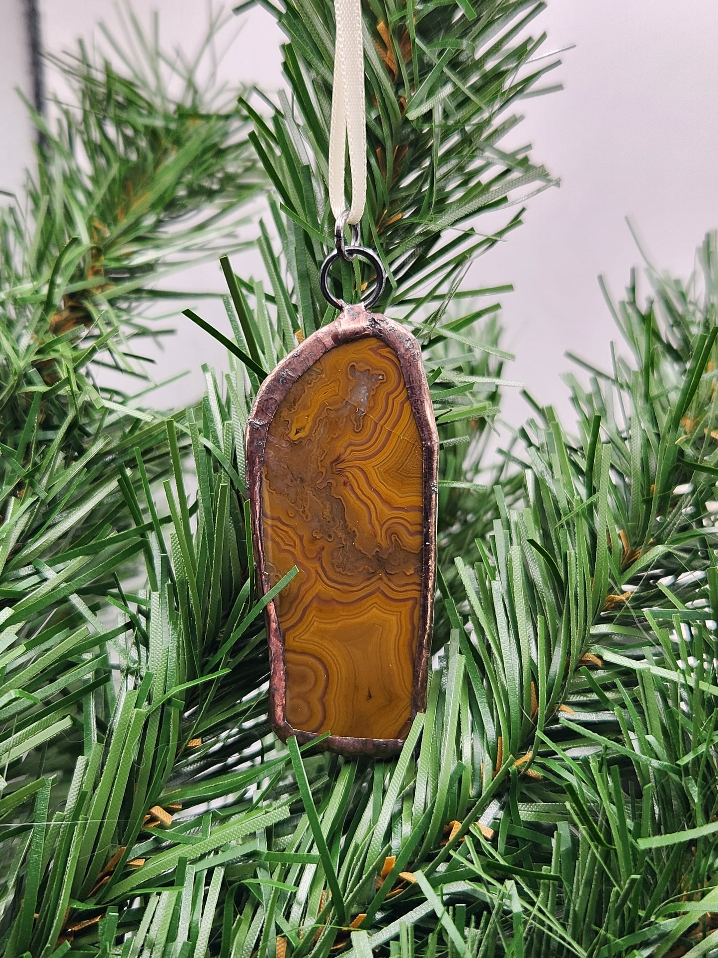 Kentucky Agate Ornament