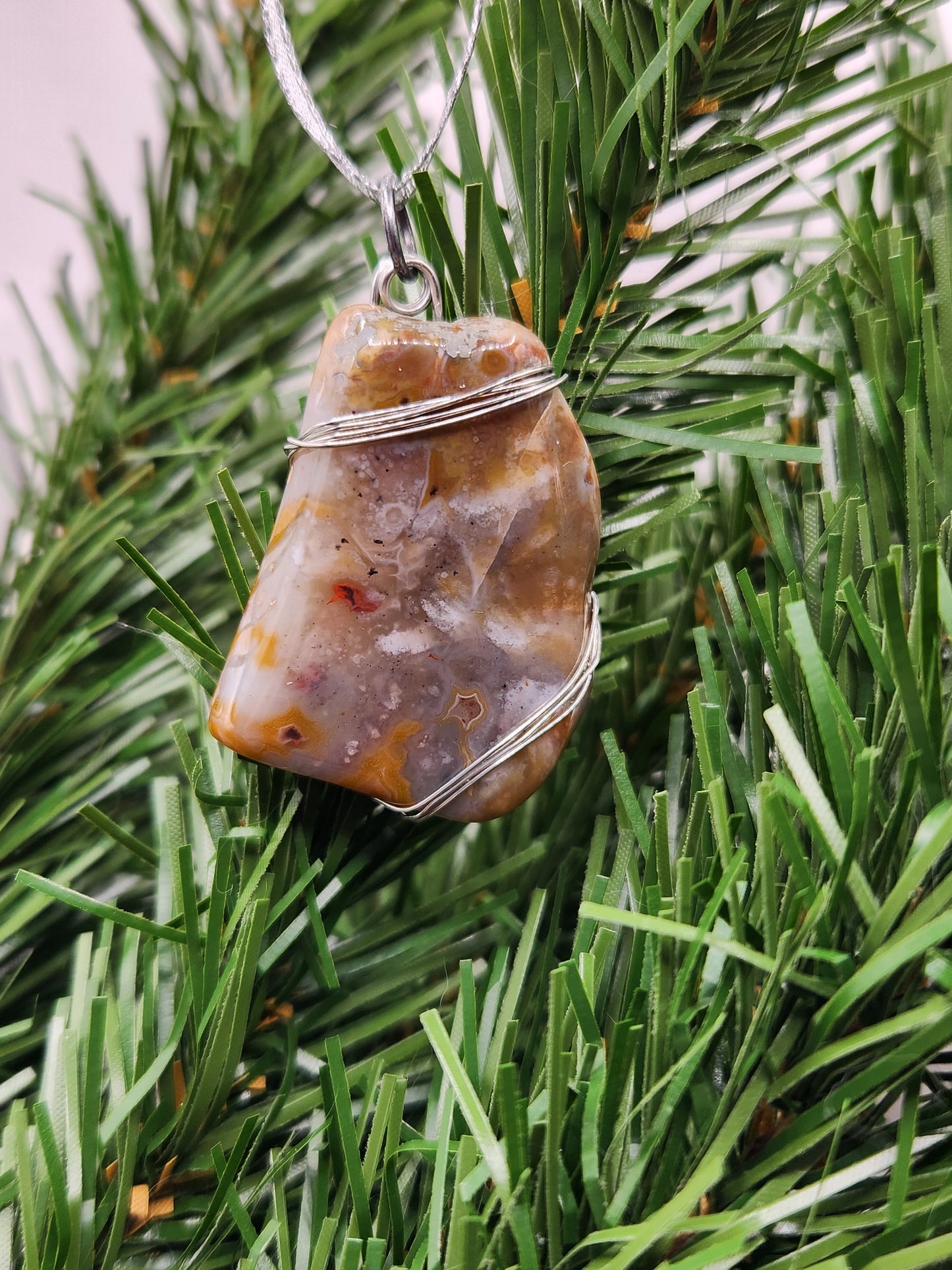 Kentucky Agate Ornament