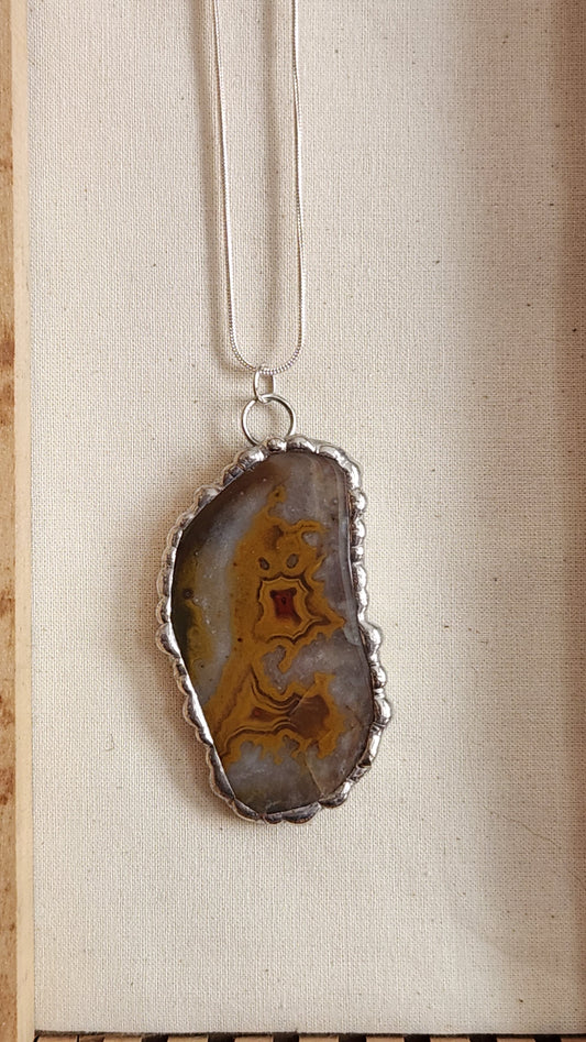 Kentucky Agate Necklace